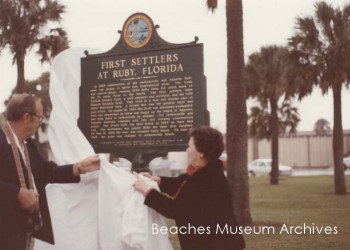 1984 Centennial Unveiling of Marker with Scull decendents P-1494 -watermarked
